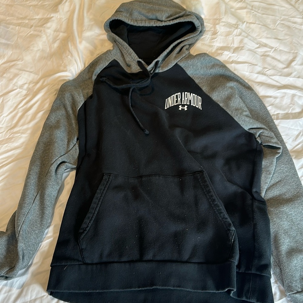 Under Armour Hoodie. Black/Grey. Size L.